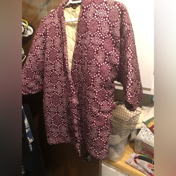 New Look. Japanese Quilted Lined Kimono Jacket- 728 $80 or $65 w/offer - Picture 2 of 6